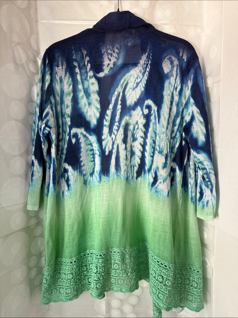 Chicos cardigan blue and green paisley ombre pattern, delicate crochet hem, L